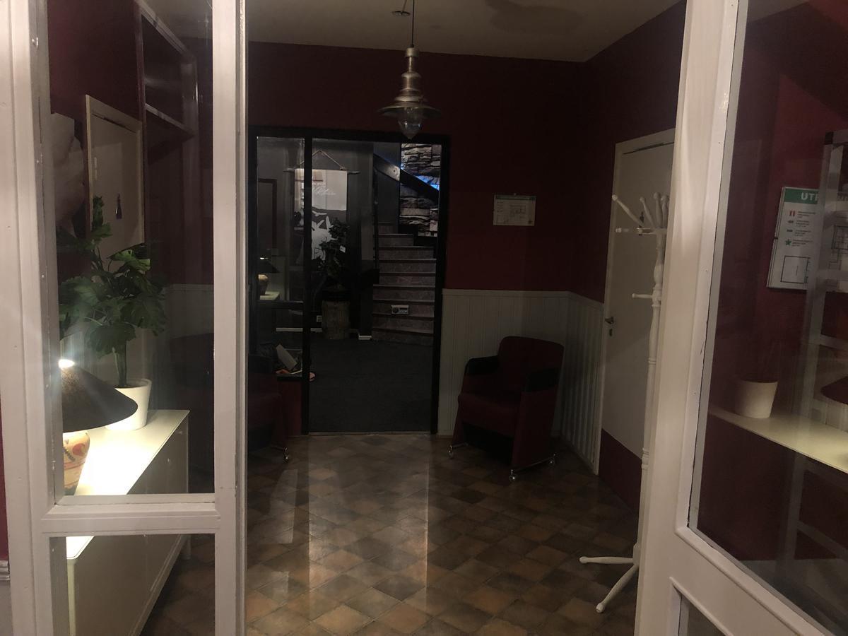 Dentas Hotell Raivi Hoting Eksteriør bilde